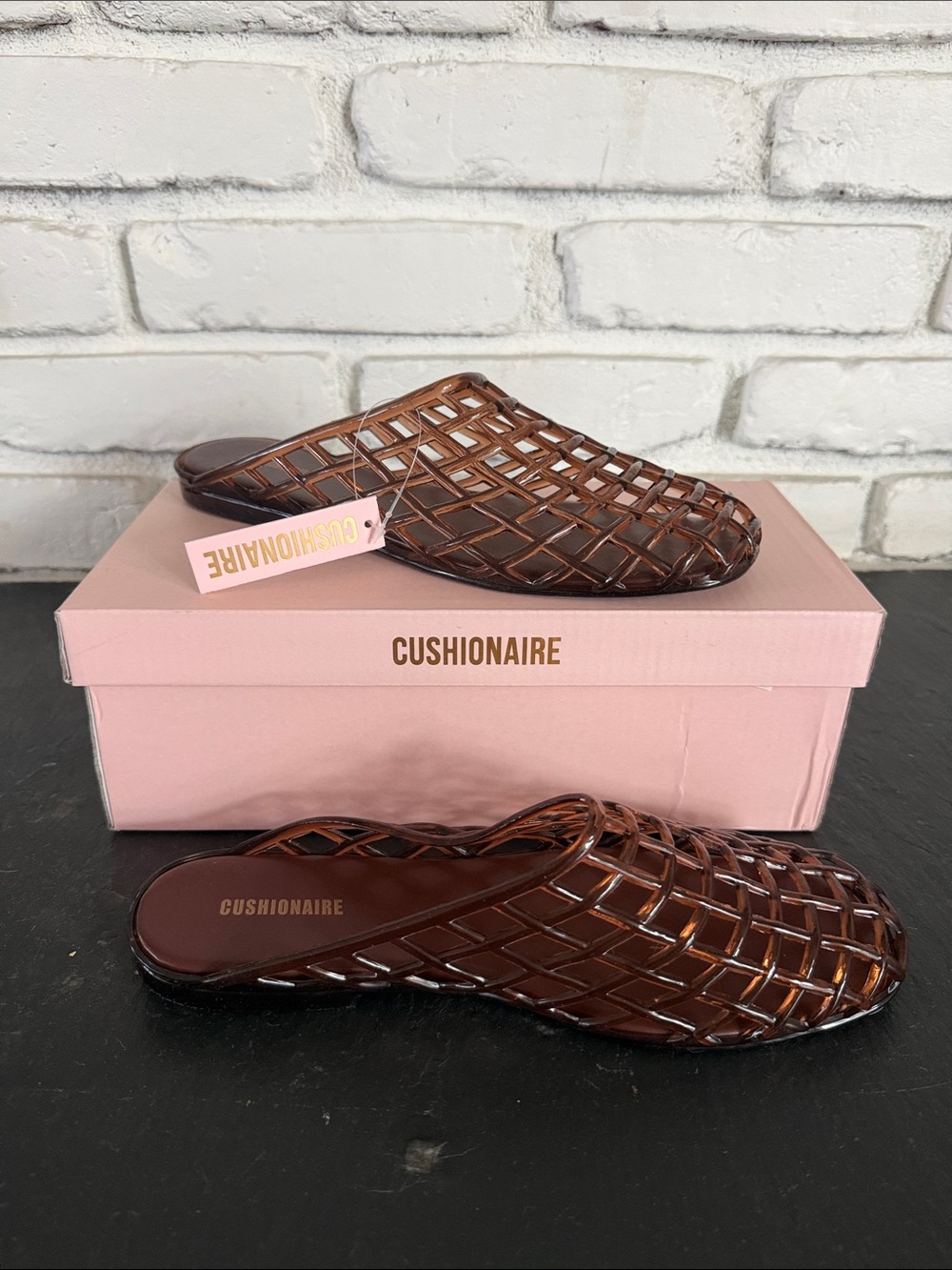 Cushionaire Jelly Mules